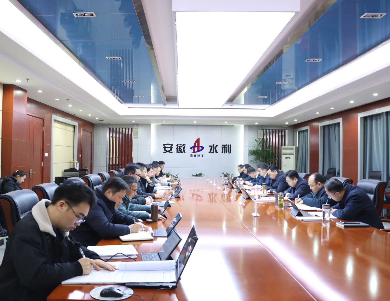 1708440281978410.jpg 新春第一會.jpg