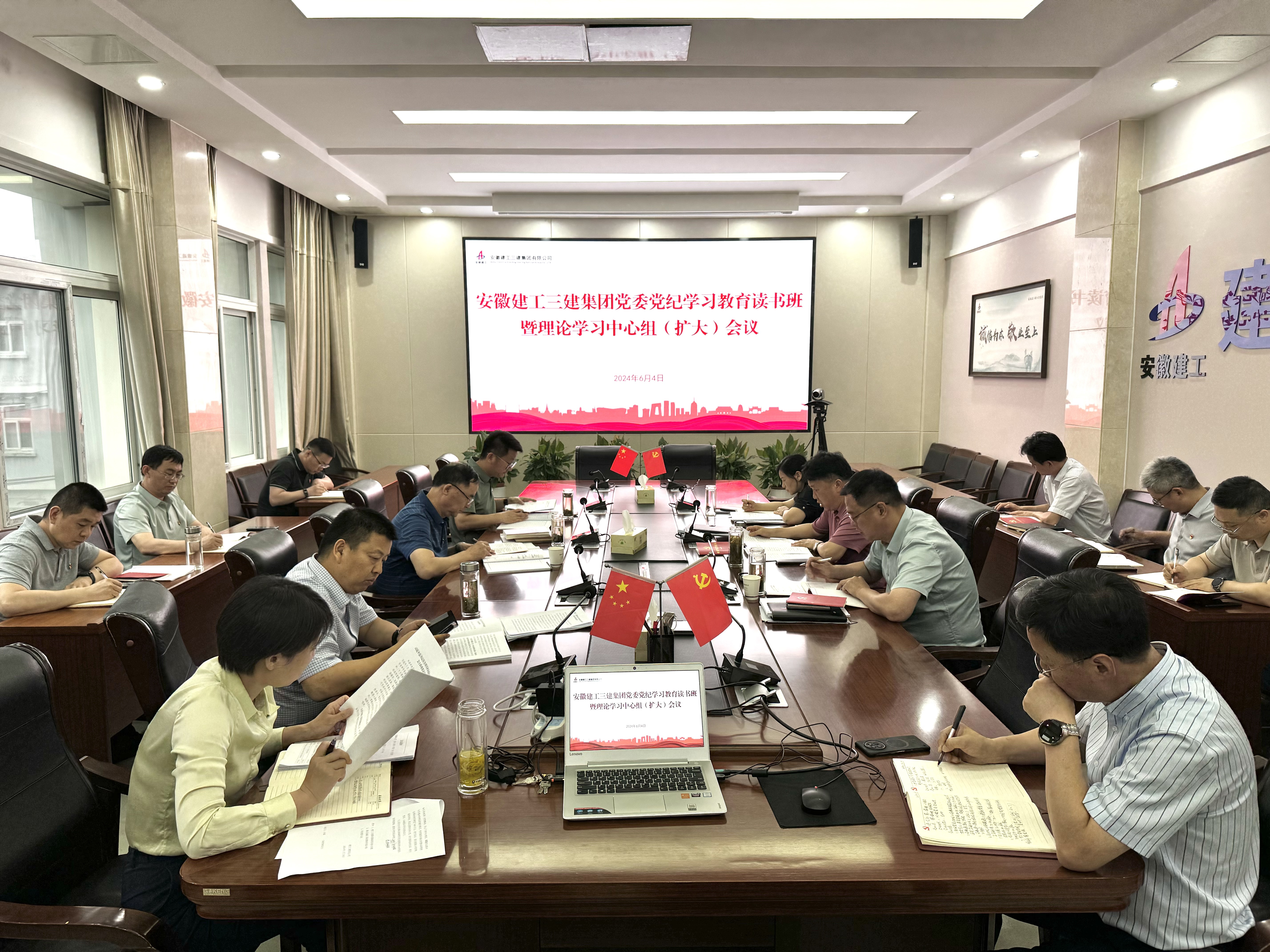 96213ba263f7a02e1298f84cb1ee325f.jpg 96213ba263f7a02e1298f84cb1ee325f.jpg