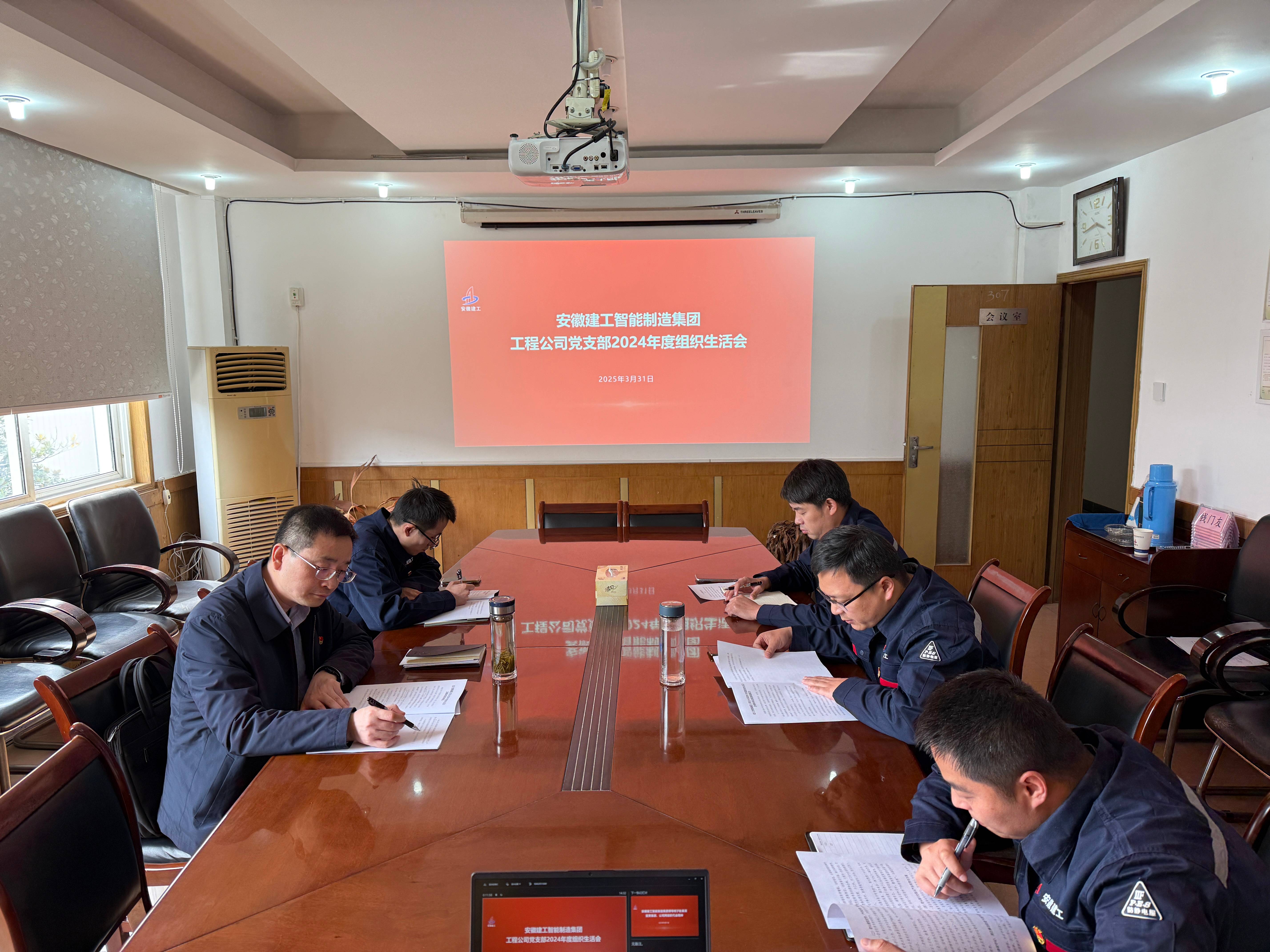 照片素材(1).jpg 照片素材(1).jpg